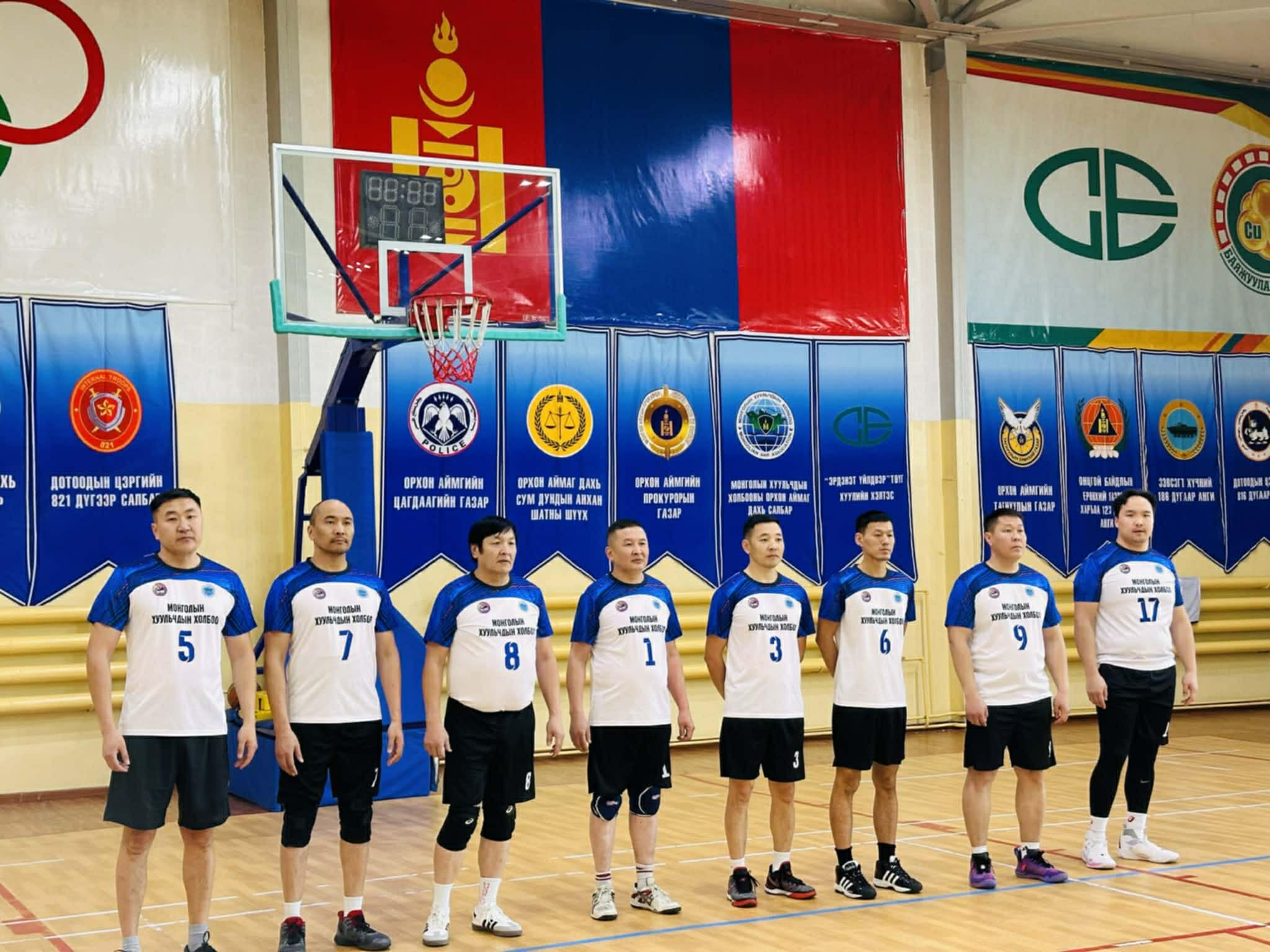 ОРХОН АЙМГИЙН ПРОКУРОРЫН ГАЗРЫН НЭРЭМЖИТ ВОЛЕЙБОЛЫН ТЭМЦЭЭНД  ОРХОН АЙМГИЙН ХУУЛЬЧИД  АМЖИЛТТАЙ ОРОЛЦЛОО